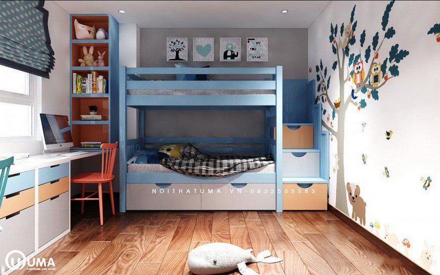 Phòng ngủ của bé cũng được trang trí khá bắt mắt, với màu sắc đến hình ảnh trang trí hợp với phong cách của con nhỏ.
