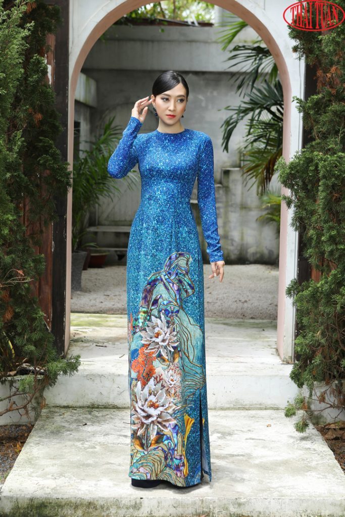 Áo Dài Tay Phồng Cổ Tròn | Uma